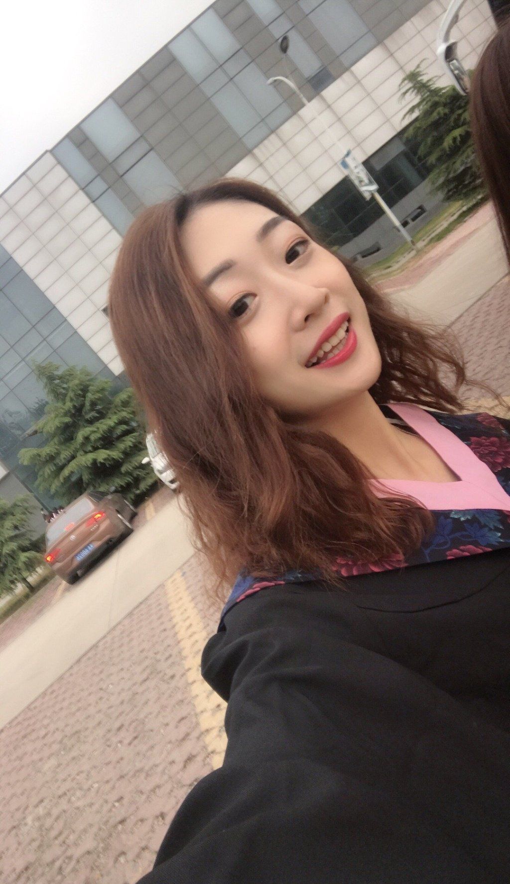 邢台学院的美女是比什么医专军需的耐看越看越着迷