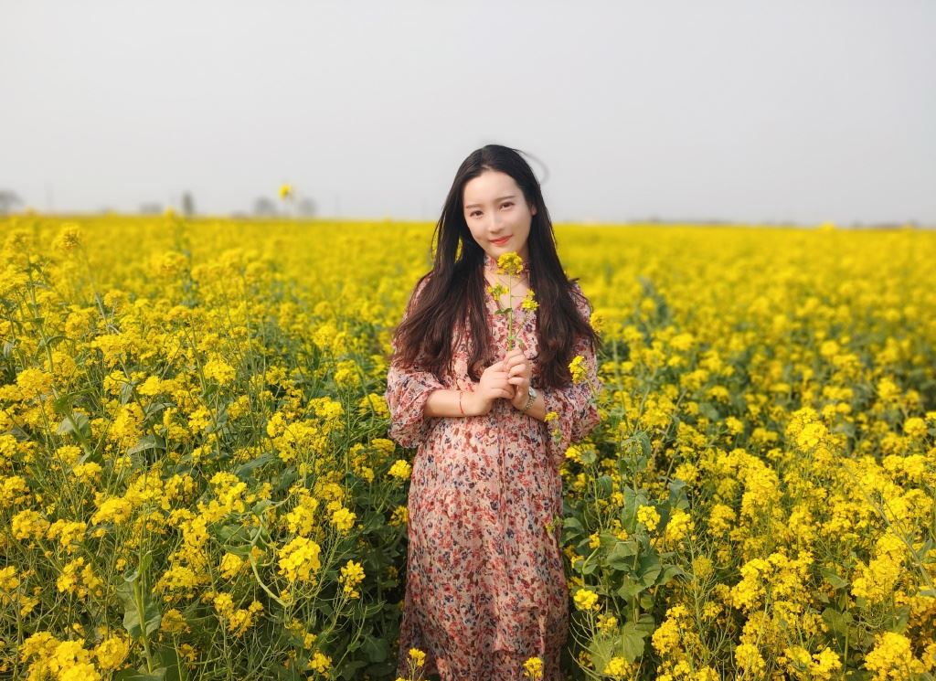 娶媳妇当然要娶漂亮清纯的,俺老婆是红薯岭最美的小姐姐