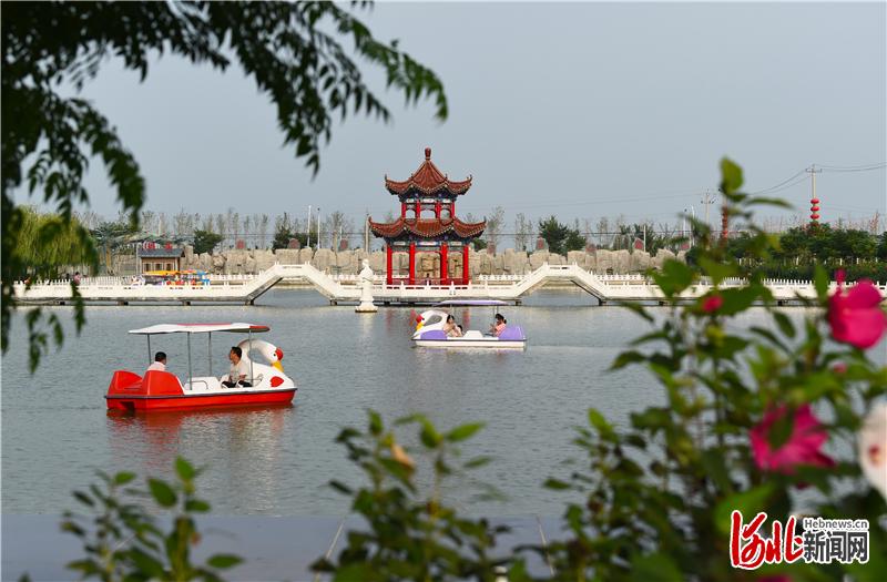 邢台市宁晋县黄儿营西村让群众在产业振兴中享受幸福生活